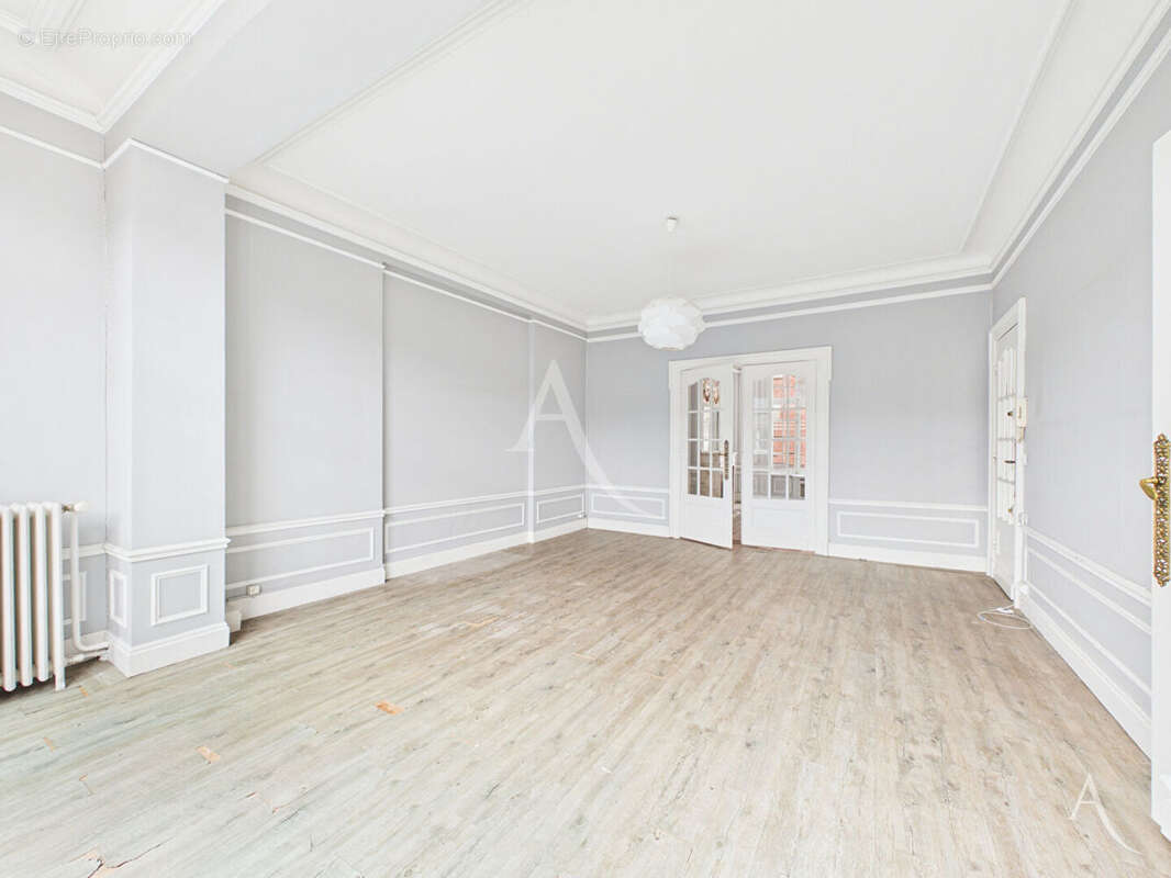 Appartement Roubaix 2 pièce(s) 59.86 m2 - photo 5