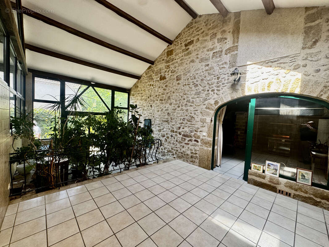 Mas provençal 356 m2 - photo 6