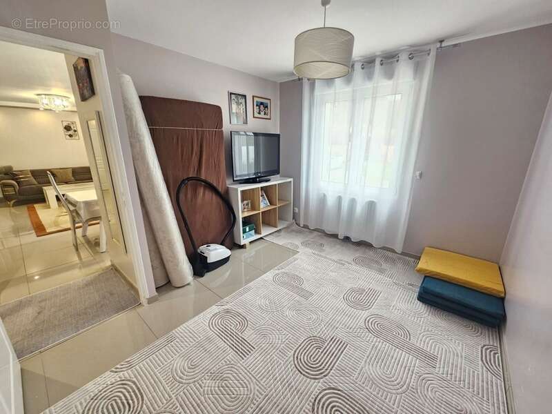 Maison à SAINT-VRAIN