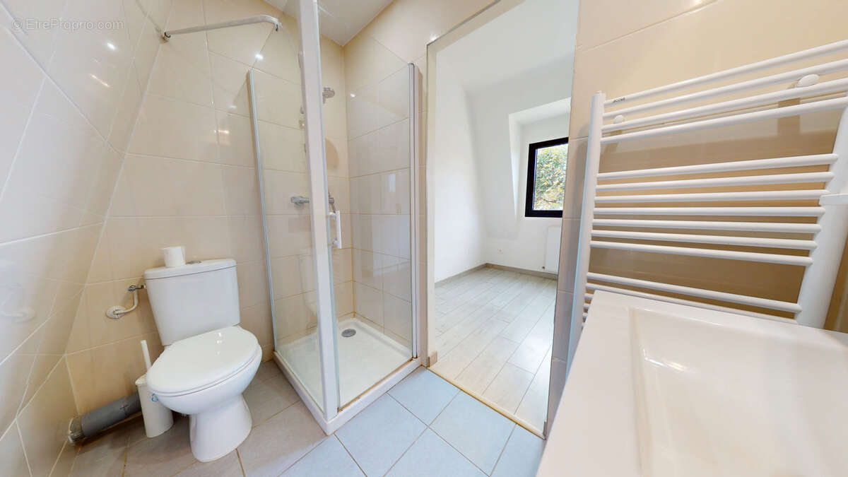 Maison à SARTROUVILLE