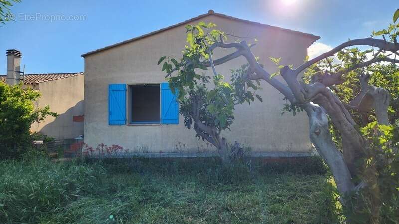 Maison à COURSAN