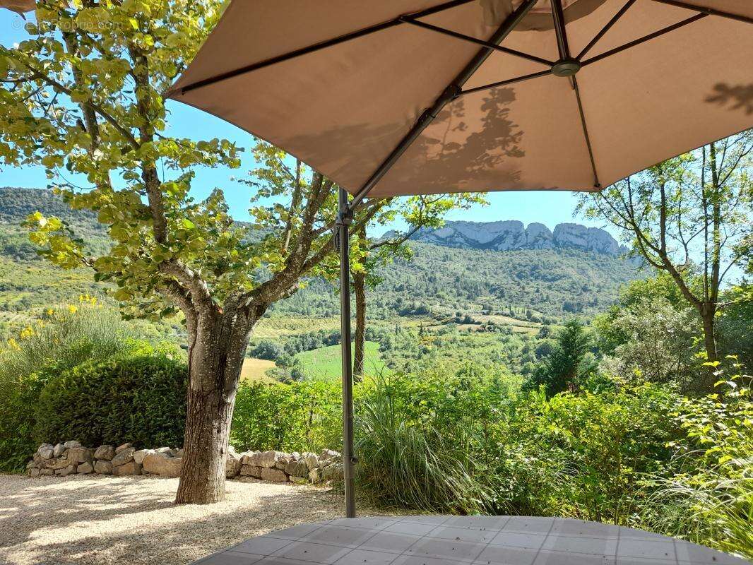 Maison à BUIS-LES-BARONNIES