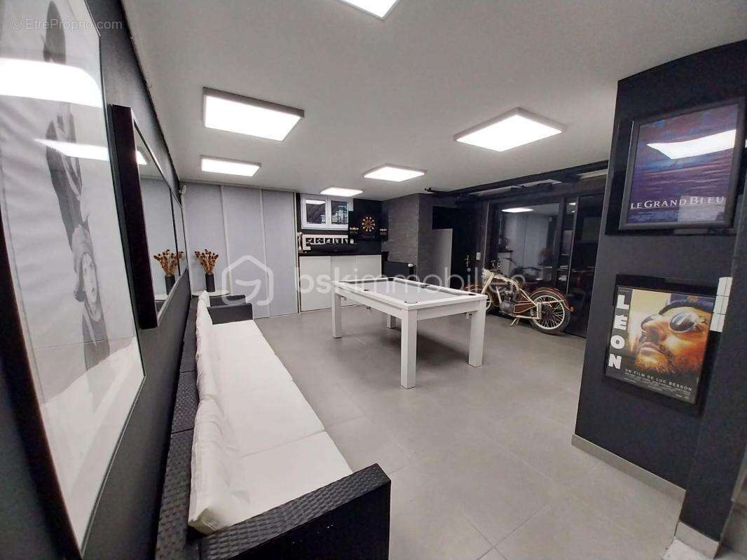 Maison à CHAMPS-SUR-MARNE