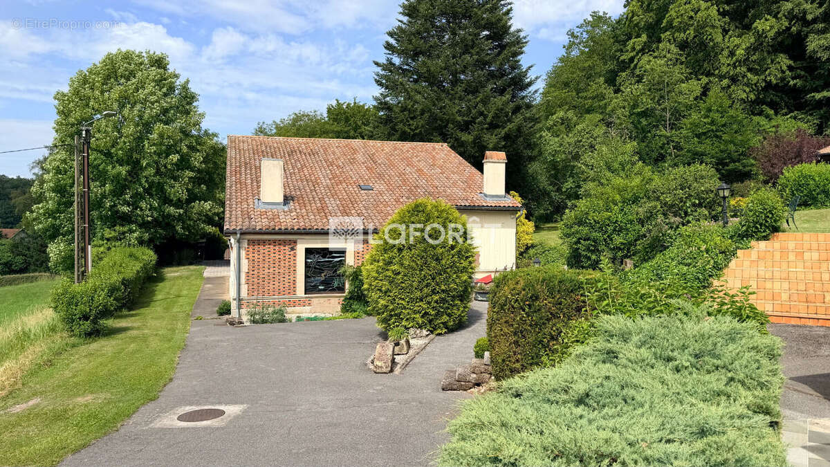 Propriété à FUTEAU - photo 10