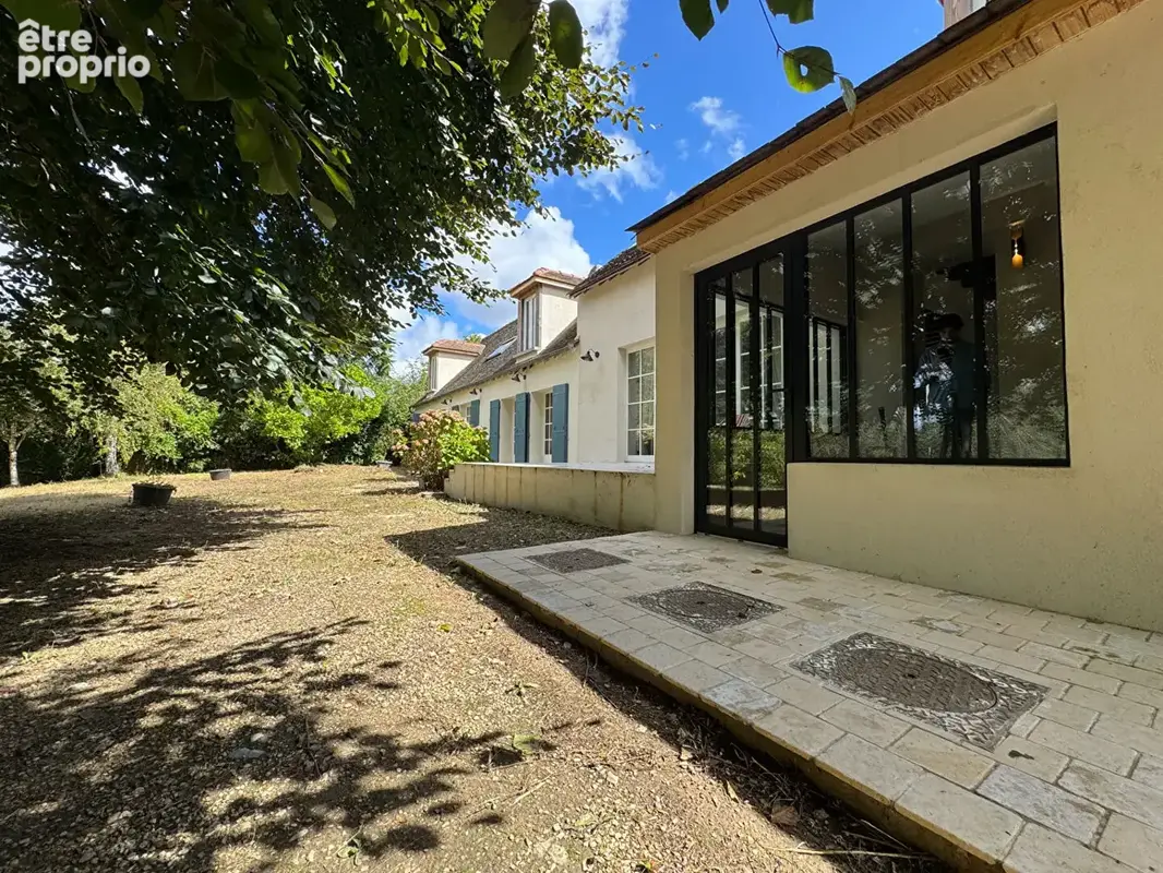 Jolie propriété ancienne entièrement rénovée  avec dépendance 5' MONTFORT L 'AMAURY 8 pièces 260 m2 - photo 14