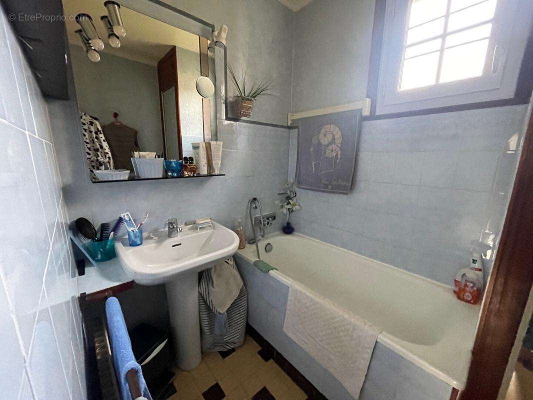 Maison à NOGENT-SUR-VERNISSON