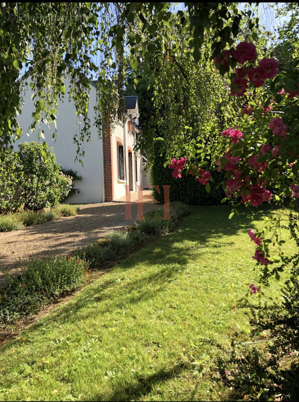 Maison à CLOYES-SUR-LE-LOIR