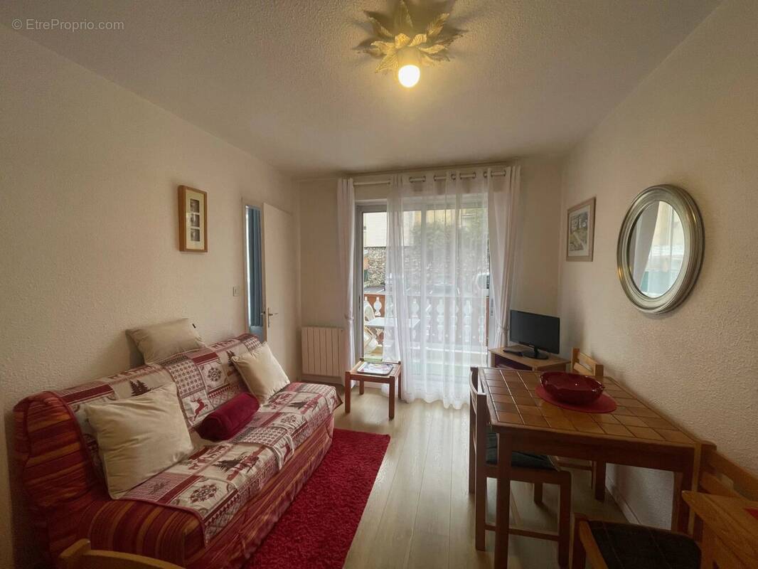 Appartement à AX-LES-THERMES