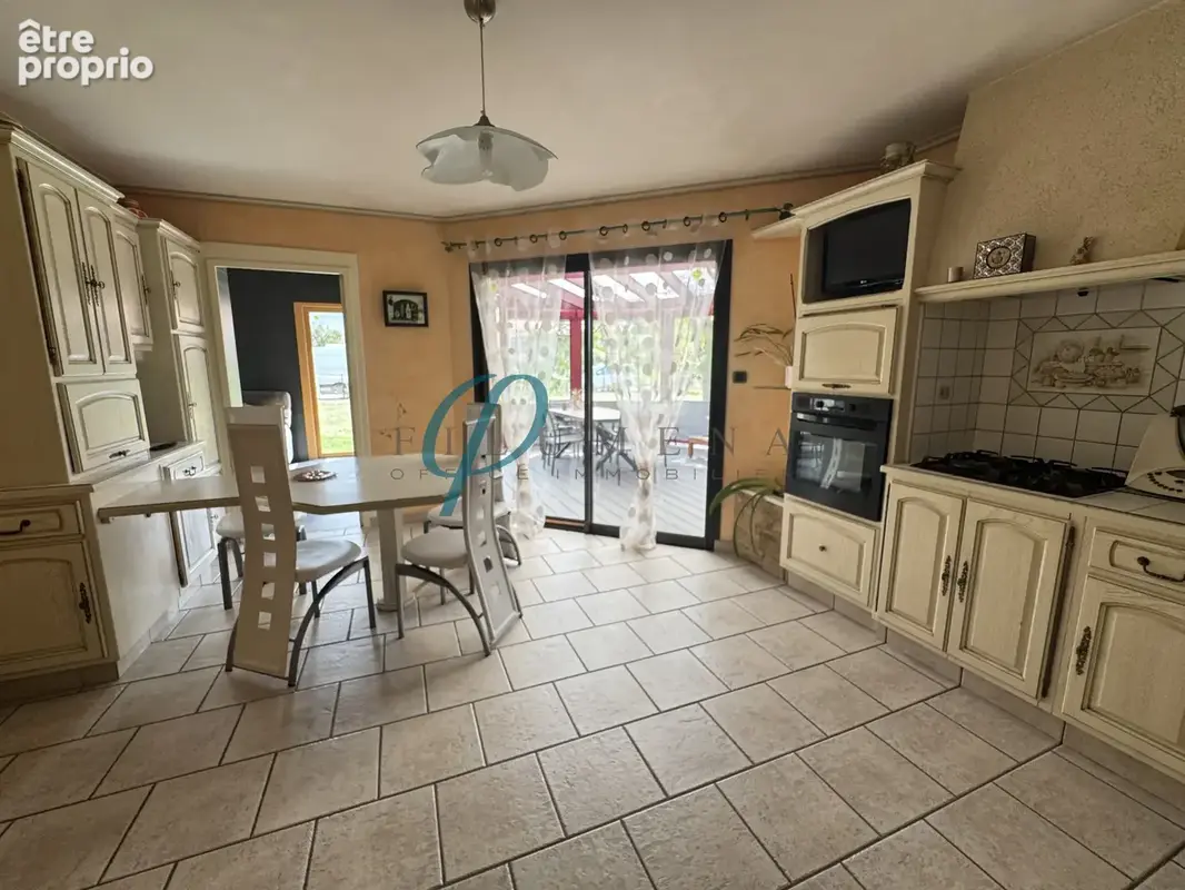 Maison 6 pièces - 172m2 - photo 4