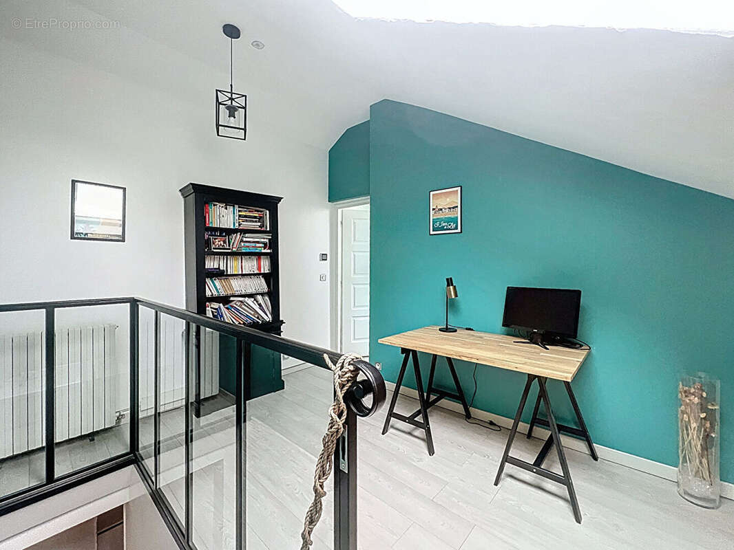 Appartement à SURESNES