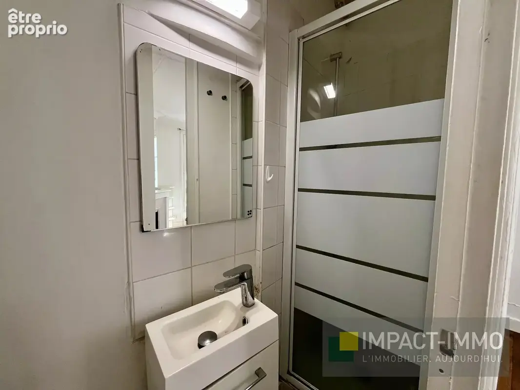 Nouveauté - 2 pièces à renover - Paris 18éme - photo 8