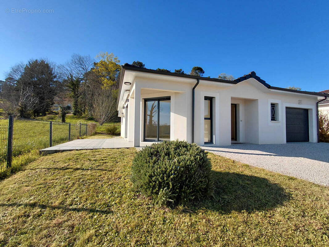 Maison à CHANCELADE