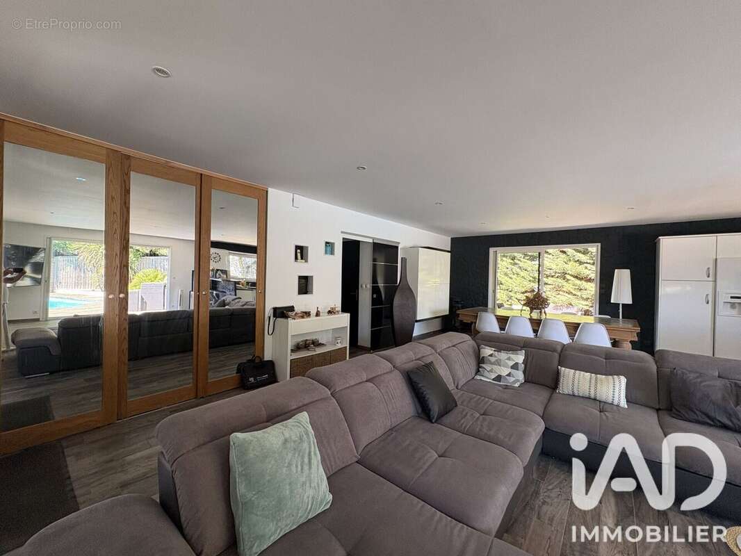 Photo 9 - Maison à CARBON-BLANC