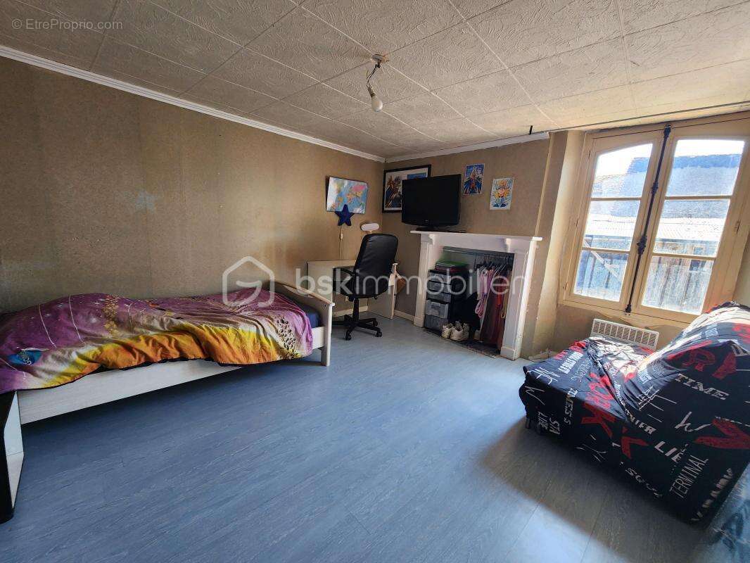 Maison à RIGNY-LE-FERRON