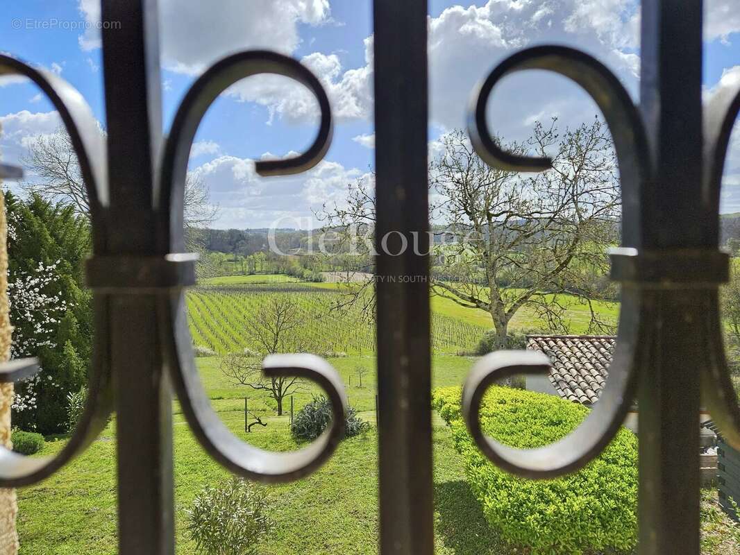 Maison à GENSAC