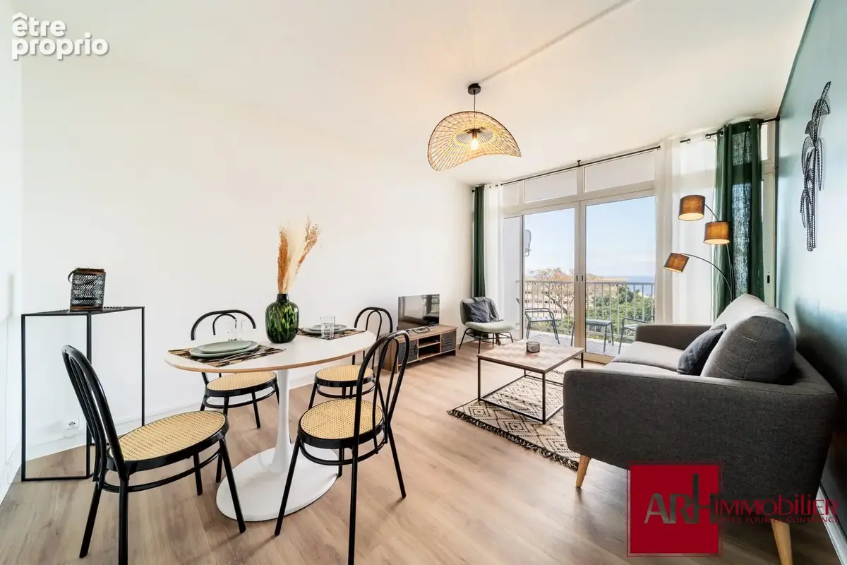 Appartement 3 pièces 57 m² à vendre à Saint-Denis (97400) - photo 2