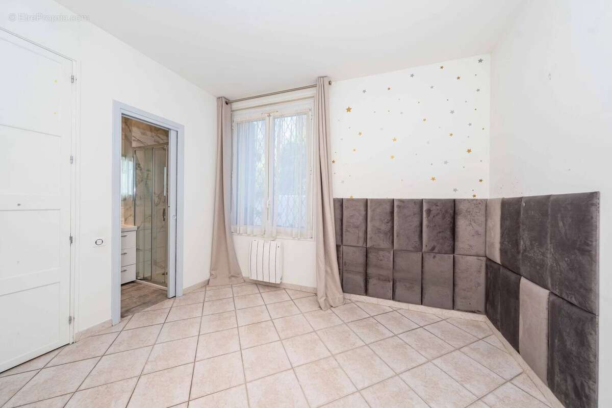 Appartement à BEAULIEU-SUR-MER