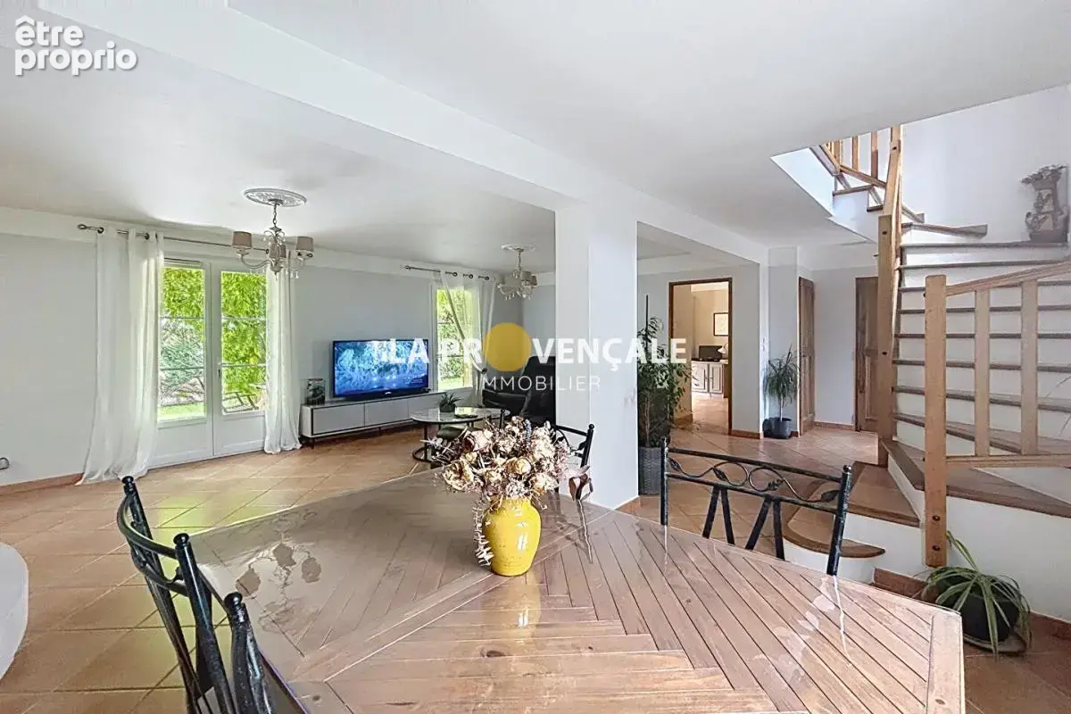 vente maison 6 Pièce(s) - photo 4