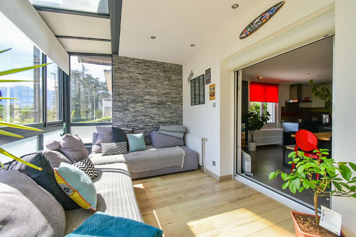 Maison à MONTMELIAN