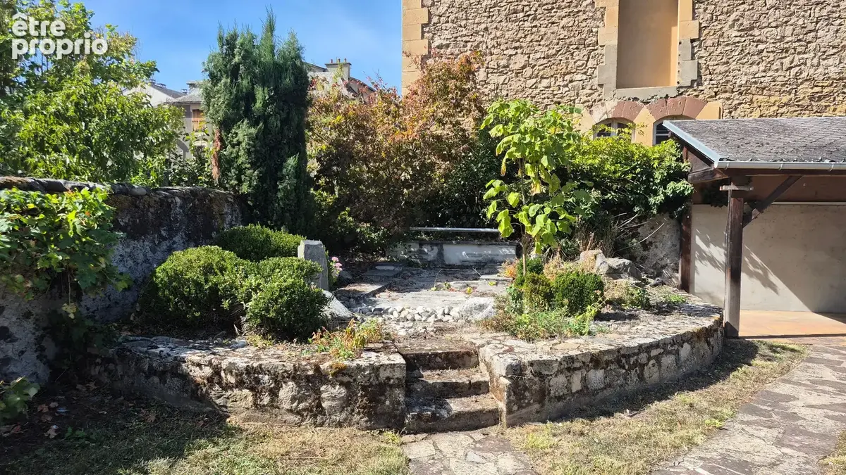 ESPALION, appartement coeur de ville, rez-de-jardin - photo 4