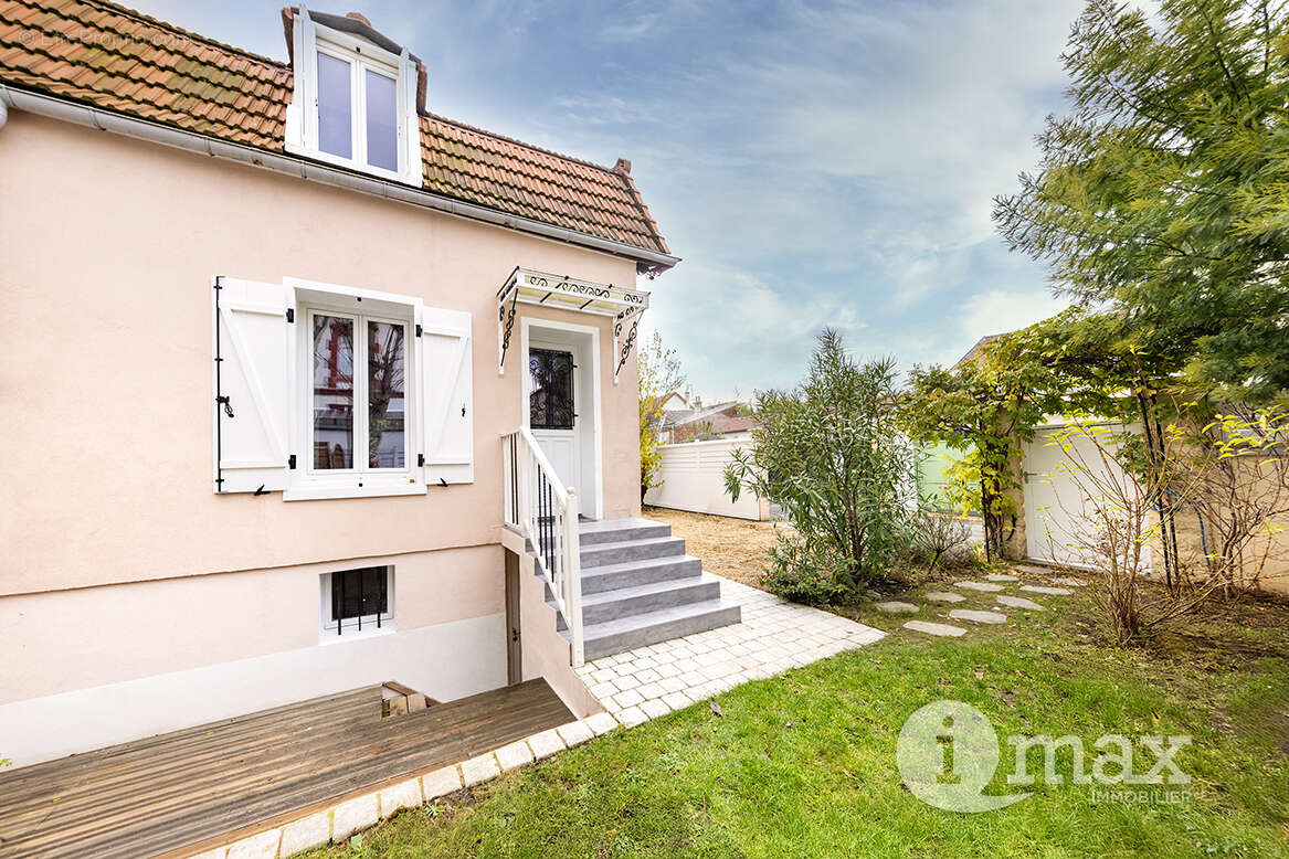 Maison à BOIS-COLOMBES