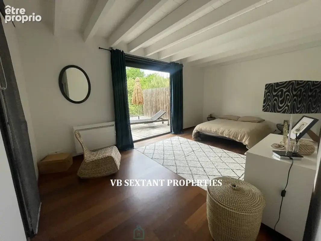15 mn de Bordeaux, Latresne, magnifique maison de charme en bois avec  dépendance - photo 9
