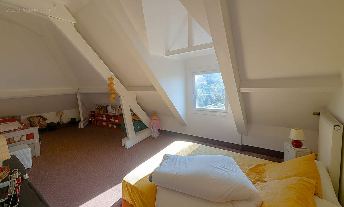 Maison à LA TURBALLE