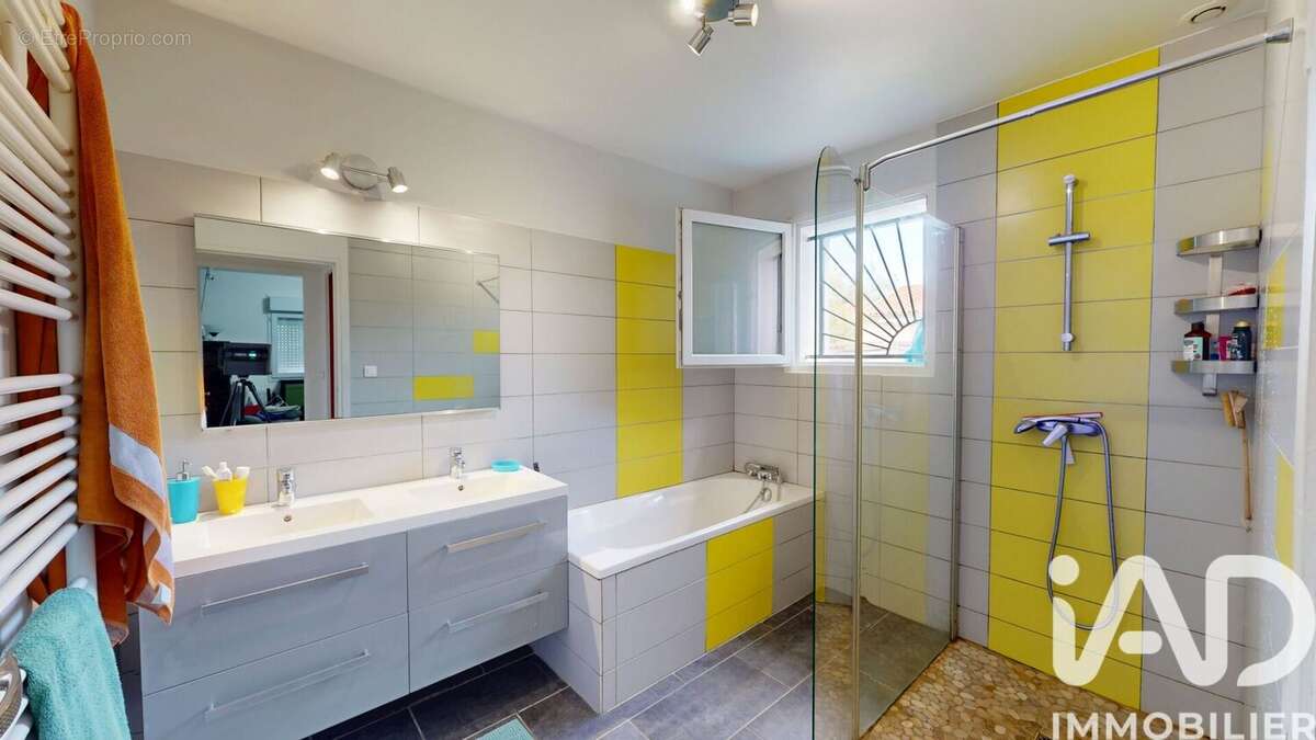 Photo 8 - Maison à LAVERNOSE-LACASSE