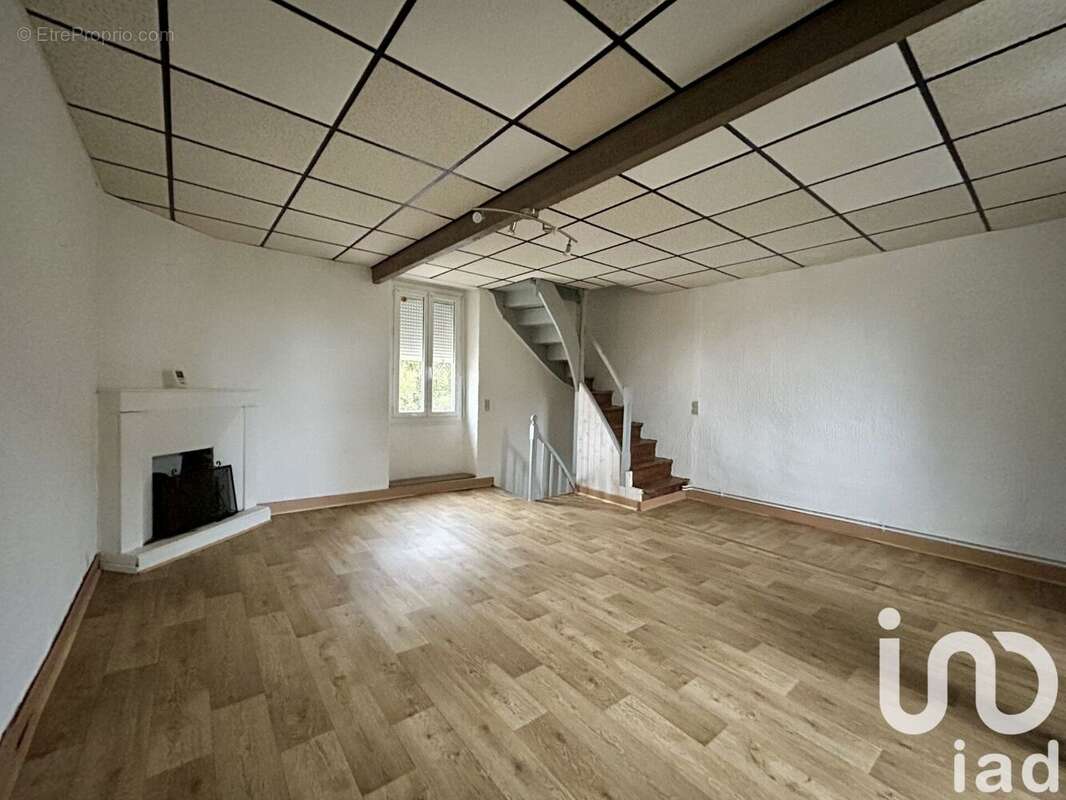 Photo 5 - Maison à LA COURONNE