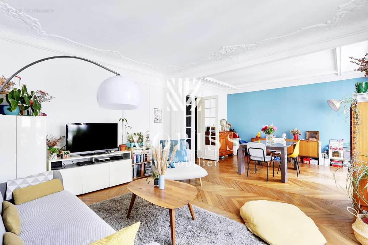 Appartement à PARIS-12E