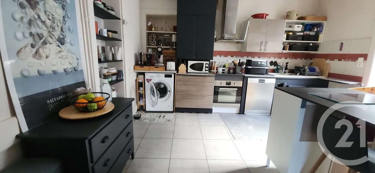 Maison 227 m² à Aurillac  - photo 2
