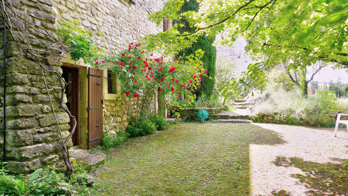 Maison à CHANTEMERLE-LES-GRIGNAN
