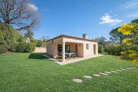 Maison à MOUGINS