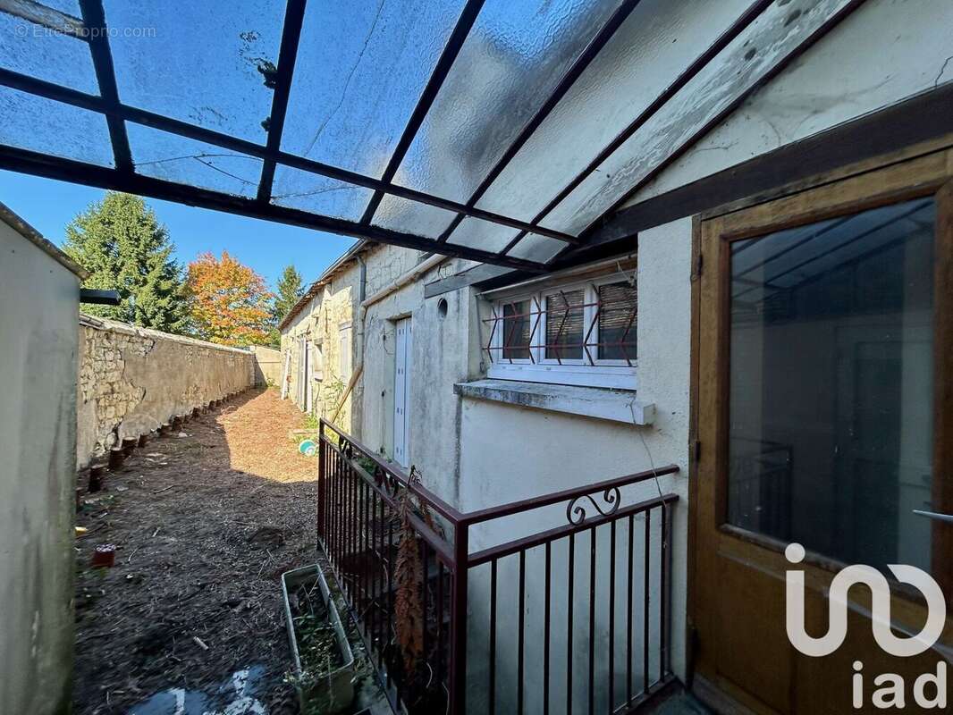 Photo 2 - Maison à RESTIGNE