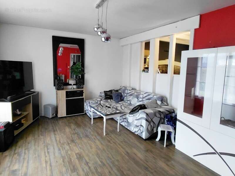 Maison à BRIENON-SUR-ARMANCON