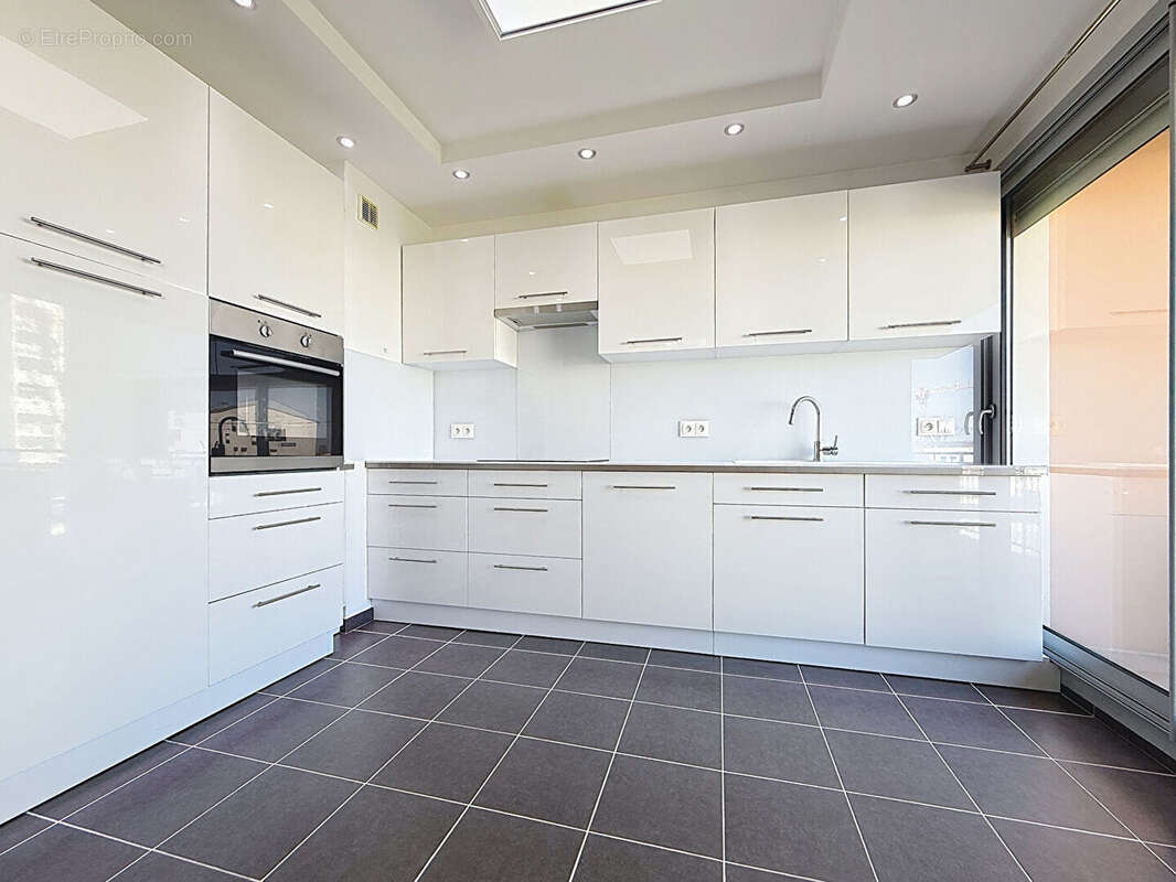 Appartement à LA VERPILLIERE