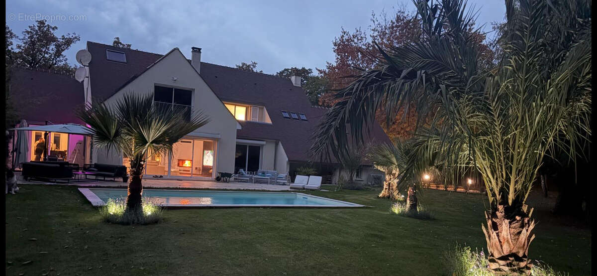 Maison à LAMORLAYE
