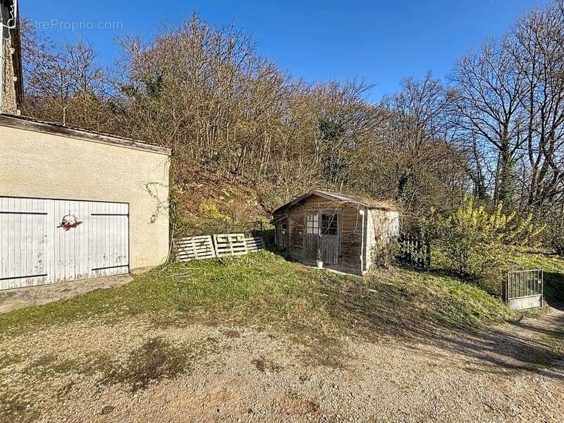 Maison à SAINT-MARCEL-BEL-ACCUEIL