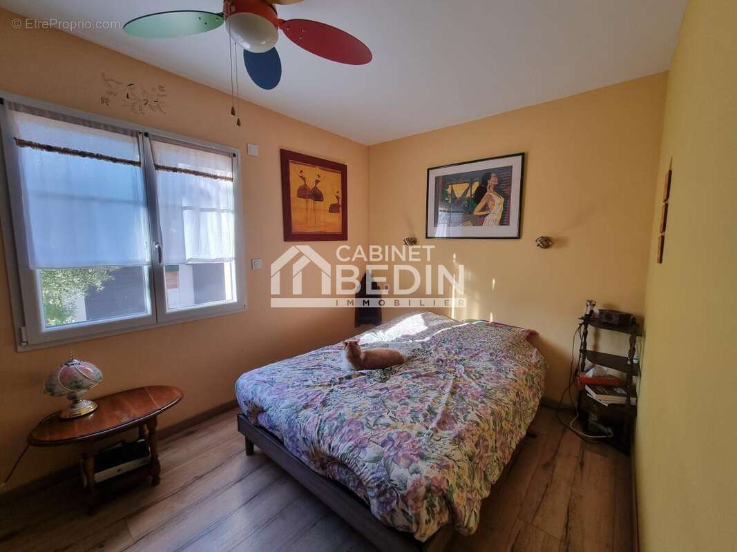 Maison à SAINT-SEURIN-SUR-L&#039;ISLE