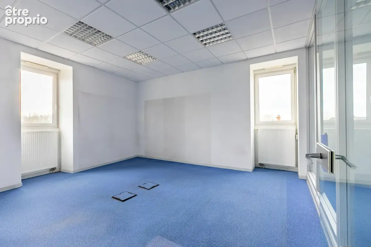Dpt Aisne (02), à vendre SOISSONS appartement 300 m2 - photo 10
