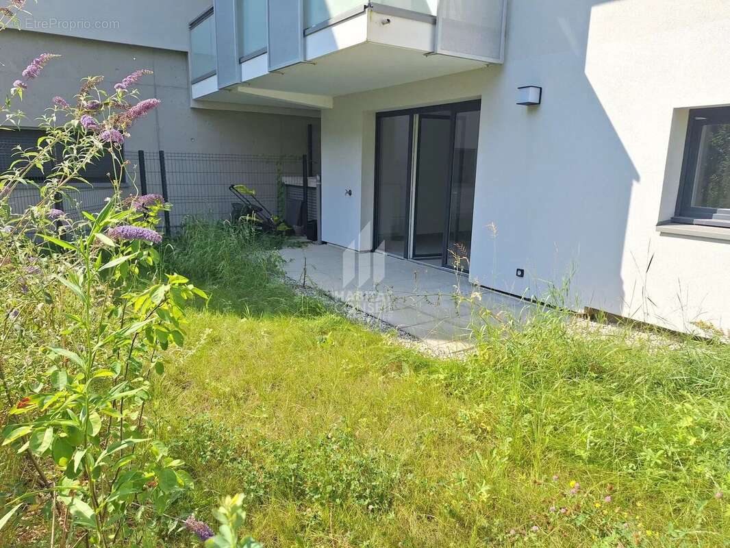 Appartement à CORENC