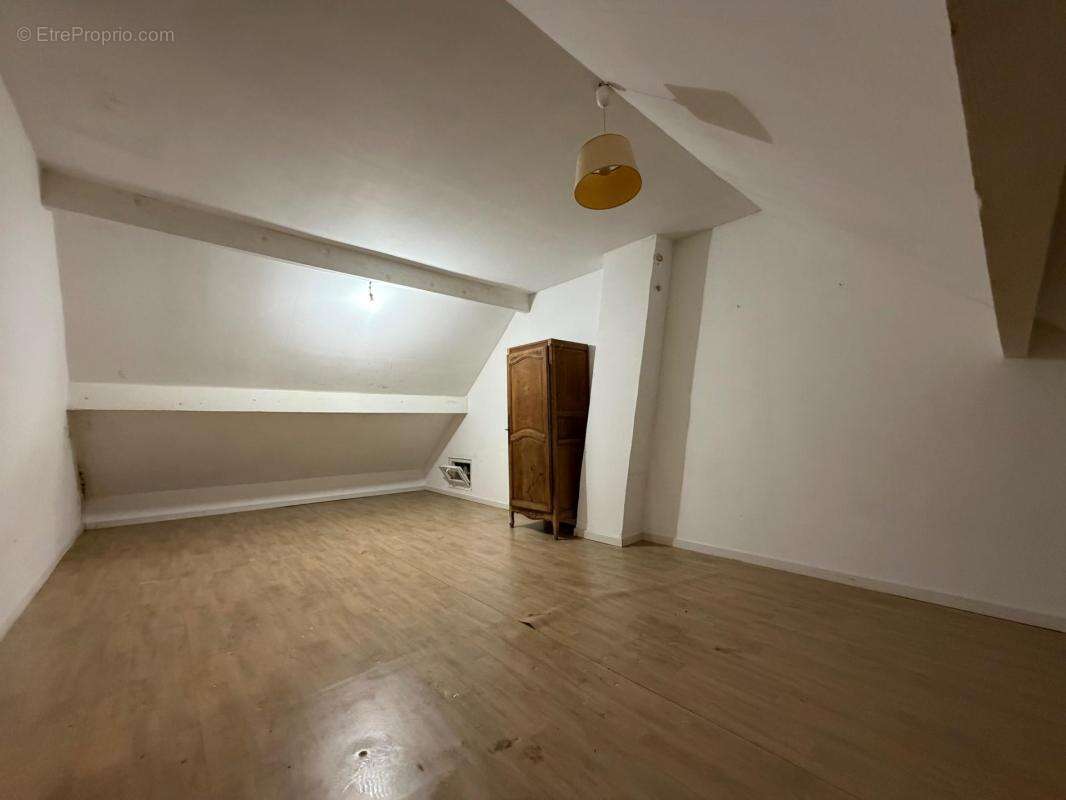 Grande Maison Familiale avec Potentiel Locatif - photo 13