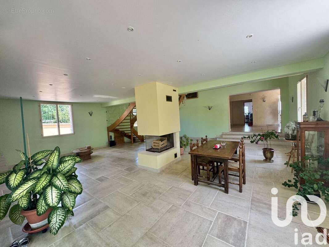 Photo 5 - Maison à CHAMPCUEIL