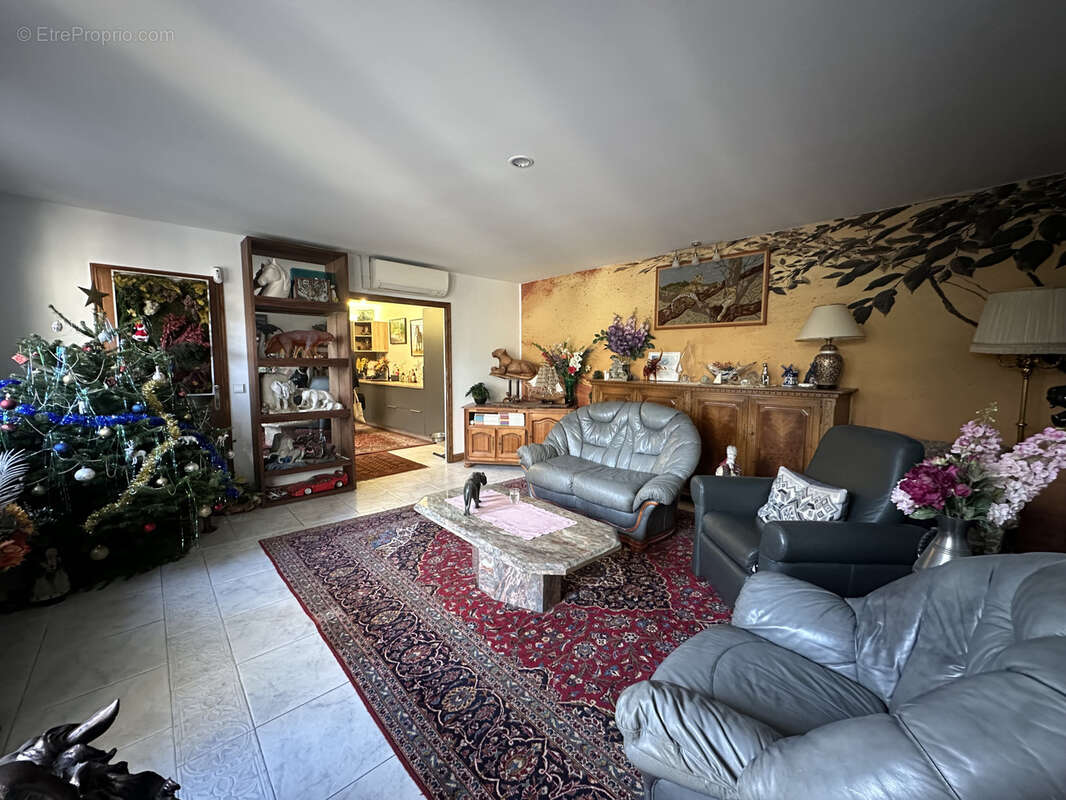 Maison à CHAMPIGNY-SUR-MARNE