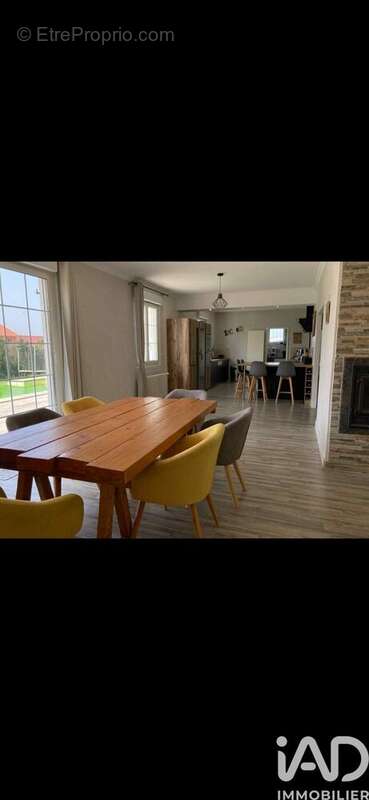 Photo 6 - Maison à SERRIERES-DE-BRIORD