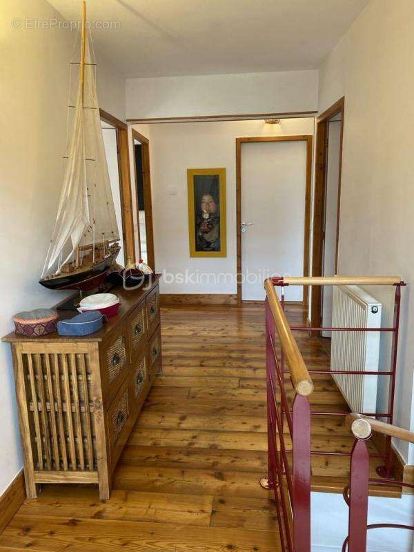 Maison à COISE-SAINT-JEAN-PIED-GAUTHIER