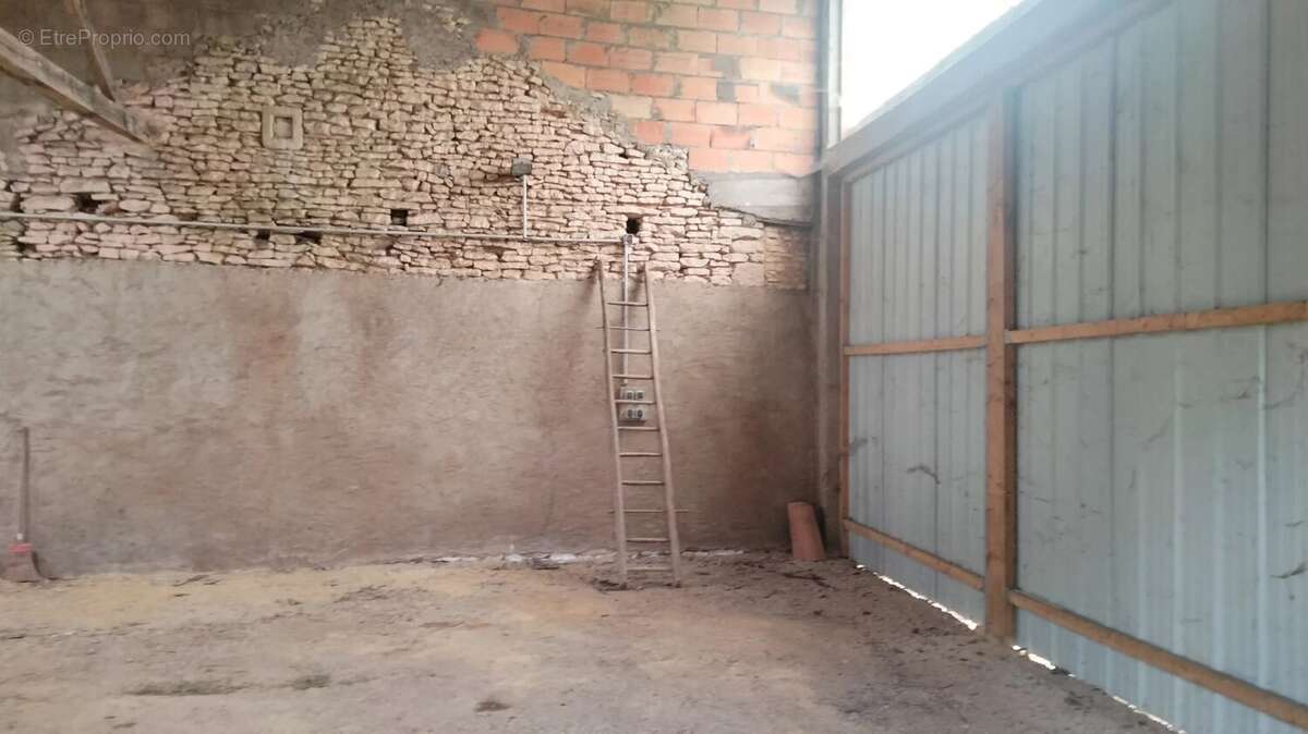 Grange + terrain constructible 2mns centre - photo 8