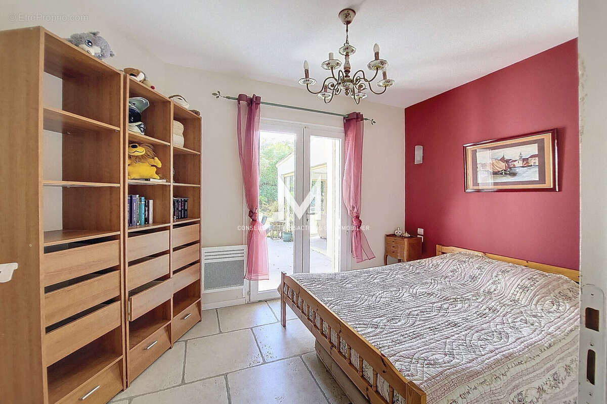 Maison à PLAN-DE-LA-TOUR