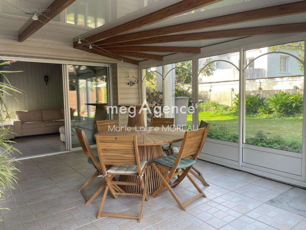 Maison à LE CHATEAU-D'OLERON