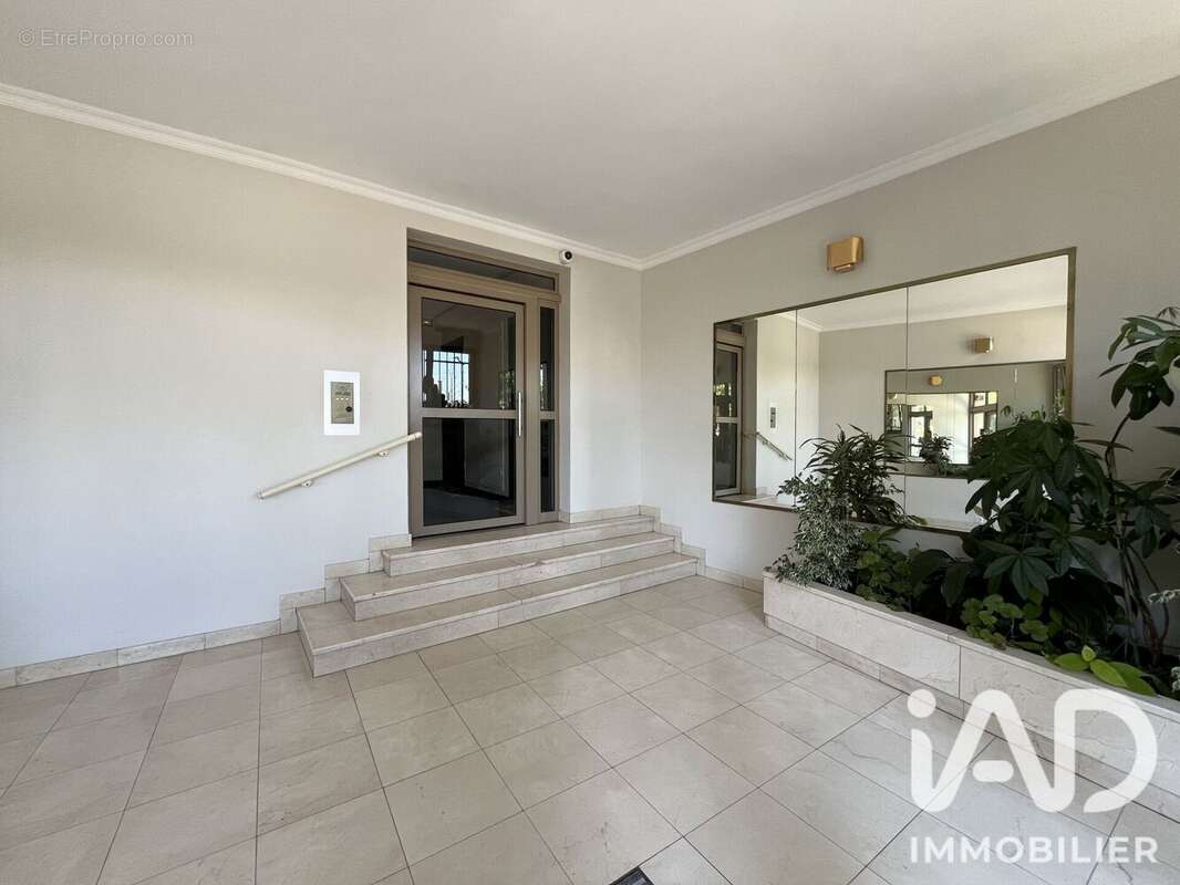 Appartement 63 m² à Paris-12e  - photo 9